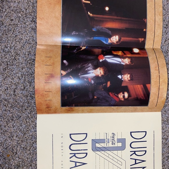 5 different vintage collectors magazines in mint condition. - Picture 7 of 16